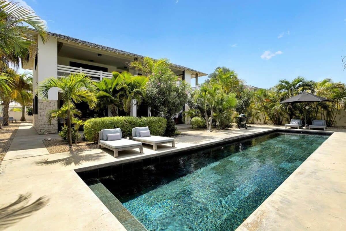 Kas Flamingo With Private Pool In Punt Vierkant Playa Exterior foto